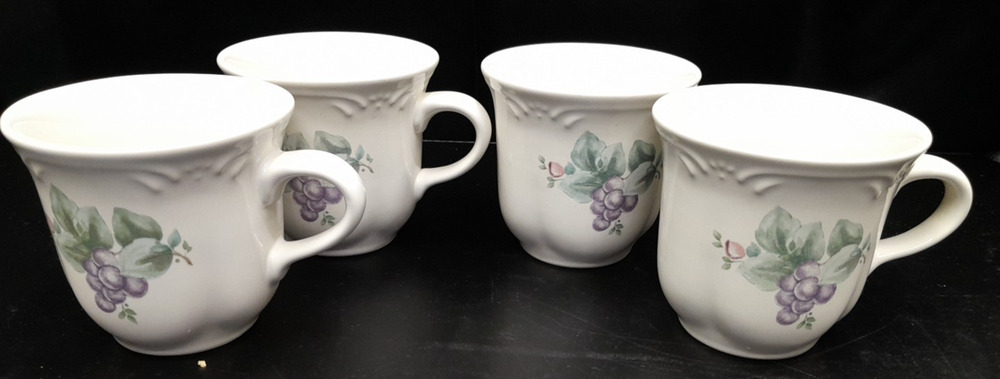 Pfaltzgraff GRAPEVINE Coffee Tea Cup Mug Purple Grapes Lot Set of 4